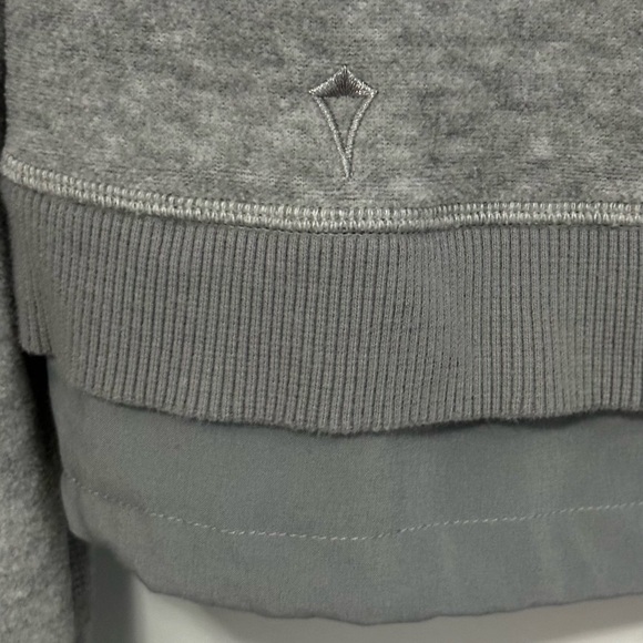 đź’›Like Newđź’› Ivivva: Girls Long Sleeve Top- Size 12 - Picture 3 of 7